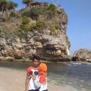 Etik Christina profile icon