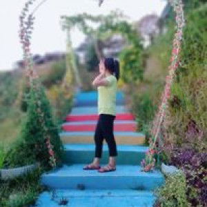 Niee Nunney profile icon