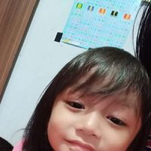 Liyaafahrie NaylaNayma profile icon