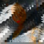 Apinya Angkanatrakool profile icon