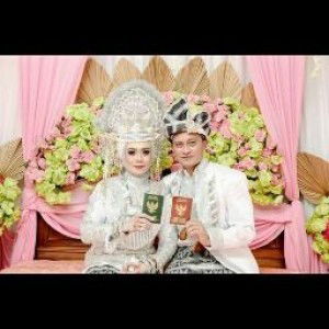 Yunita Ulfiani Salim profile icon