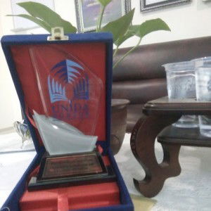 binti isnaini profile icon