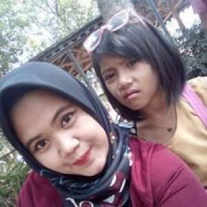 Rhanty Vitria profile icon