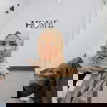 delianovita. sari12 profile icon