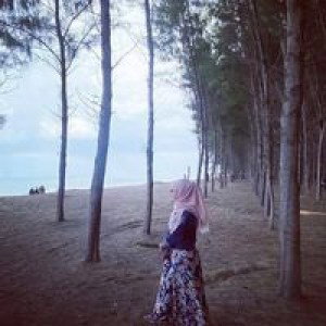 Nur Azlin Chelinn profile icon