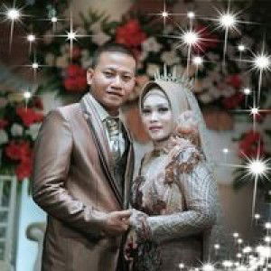 Ririn Anita Sari profile icon