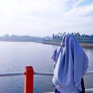 Fira Sri Wahyuni profile icon