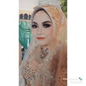 Rini Sukma Wati profile icon