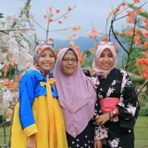 Kholishotun Nur profile icon