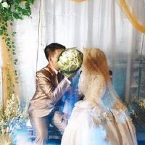 Aderia Indah Warni profile icon