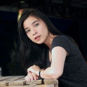 Tya Claresta profile icon