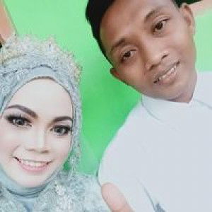 Lisa Andriani profile icon