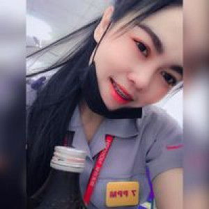 Fon Panadda profile icon