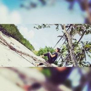 Dian Daniaty profile icon