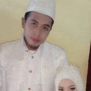 Lusy Lombok Baret profile icon