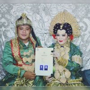 Andini Oktaviana profile icon