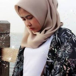 Laila Safitrii profile icon