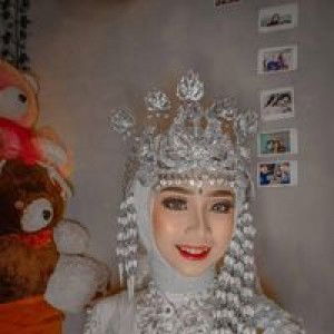 Triyani Triyanii profile icon