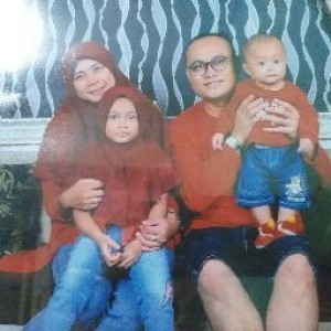 retno wulandari profile icon