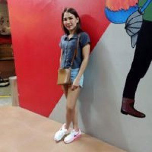 มดแดง แทงเข่า อดีตนักมวย profile icon