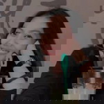 Resmi Saputri profile icon