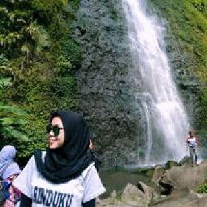 Siti Sunengsih profile icon