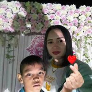 Khuanrudee Tongin profile icon