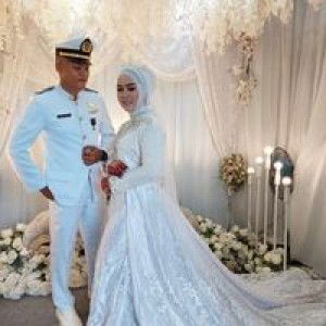 Eka Wahyuning profile icon