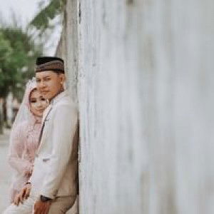 Indah Fahira Dharma profile icon