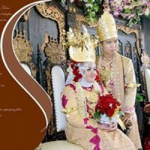 Rhhenie Febriyanti profile icon