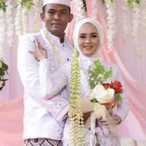 Julia Cahyaning Tyas profile icon