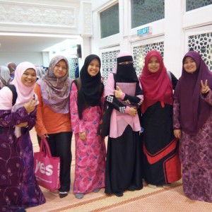 Nurul Azieza Bhalqeist profile icon