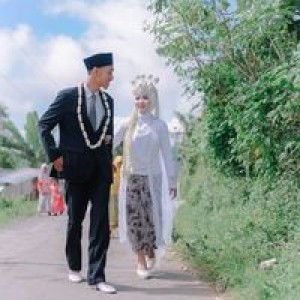 Wulan Harini profile icon