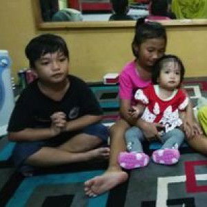 Yusria Lumele profile icon