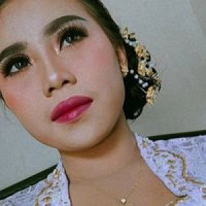 Komang Hana profile icon