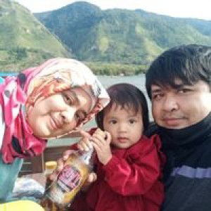 Ipak Zuhra Umami profile icon