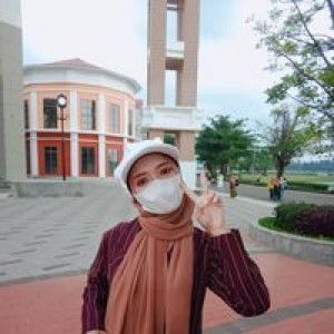 Sri Intan Kusmana Putri profile icon