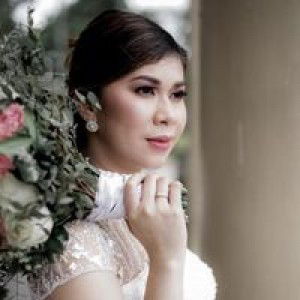 Trina Siscar-Panaligan profile icon