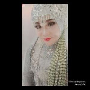 Desy Triyoka profile icon