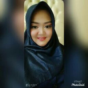 Fitri Yati profile icon