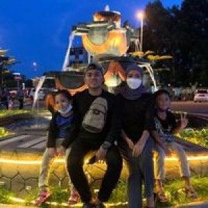 SurYnaa Zainal profile icon