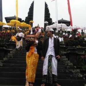 Kadek Sudiani profile icon