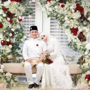 Cik Hani profile icon