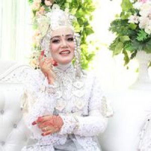 Rini Herfiana profile icon
