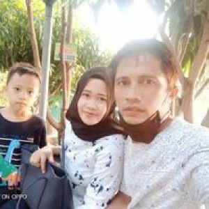 Heni Oktarius profile icon