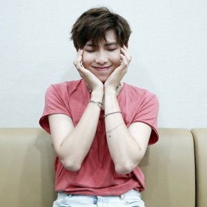 fitri susanti profile icon