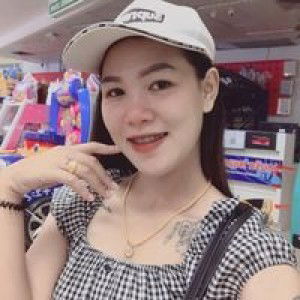 เฟิร์น 'จ๋าา profile icon