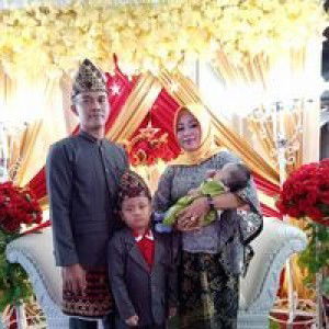 hariyanti profile icon