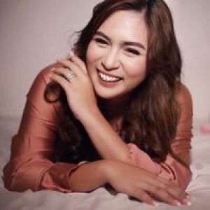 Ylein Frances profile icon