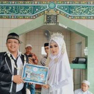 Ana Fitriani Al'Rahman profile icon